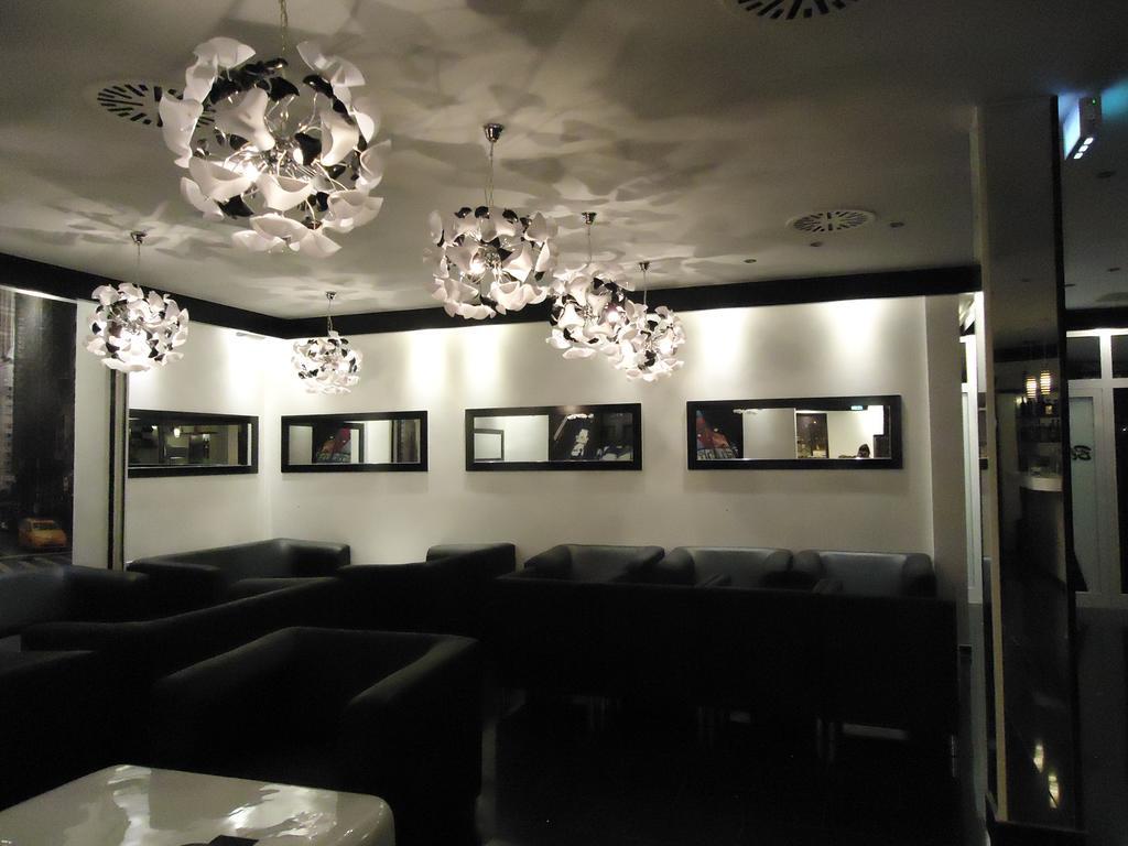 Msr Hotel Hanovre Extérieur photo