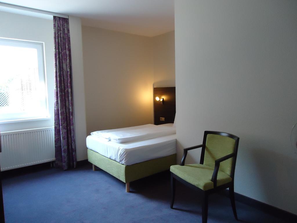 Msr Hotel Hanovre Extérieur photo