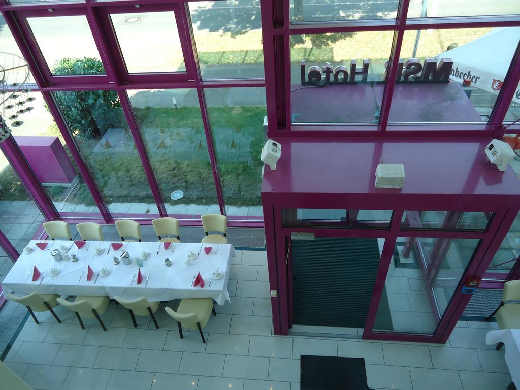 Msr Hotel Hanovre Extérieur photo